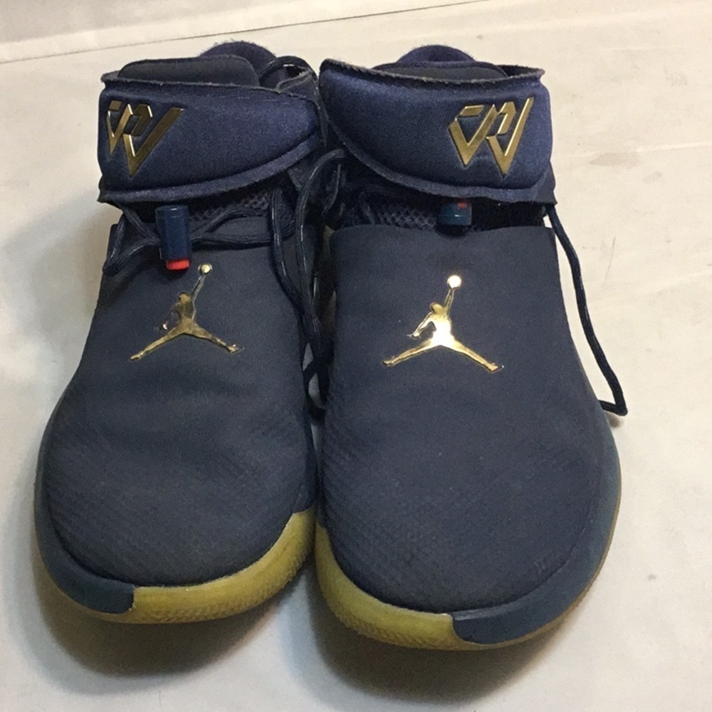 JORDAN WHY NOT MEN SHOES SIZE 7.5